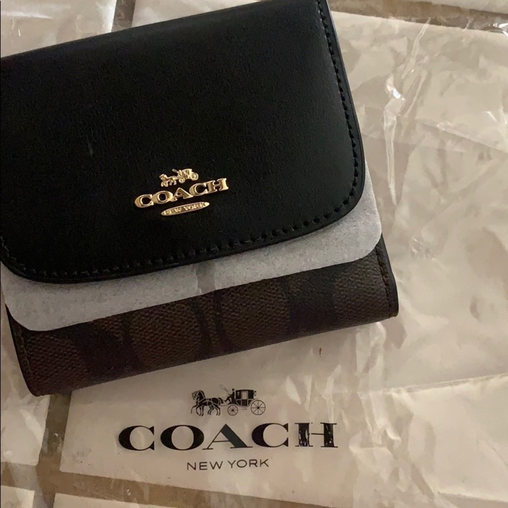 COACH Small Wallet